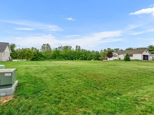 0 River Grove Dr, Columbus, IN 47203