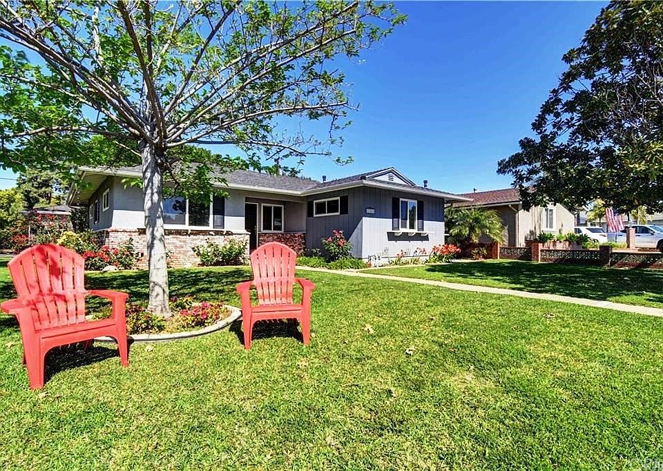 1st image of 15445 Ocaso Ave