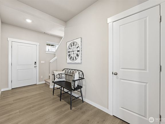 5th image of 2901 Wrangler Drive #287