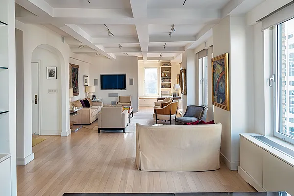 Sold by Compass | media 16