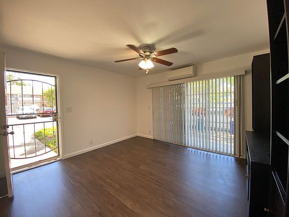 3rd image of 383 Mananai Pl #43-C