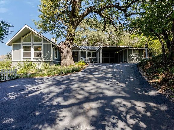 4th image of 38998 Harris Rd