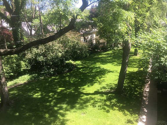 2nd image of 5427 S Dorchester Ave APT 2E