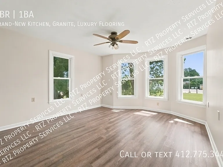 801 Vine St #1 — Photo 3