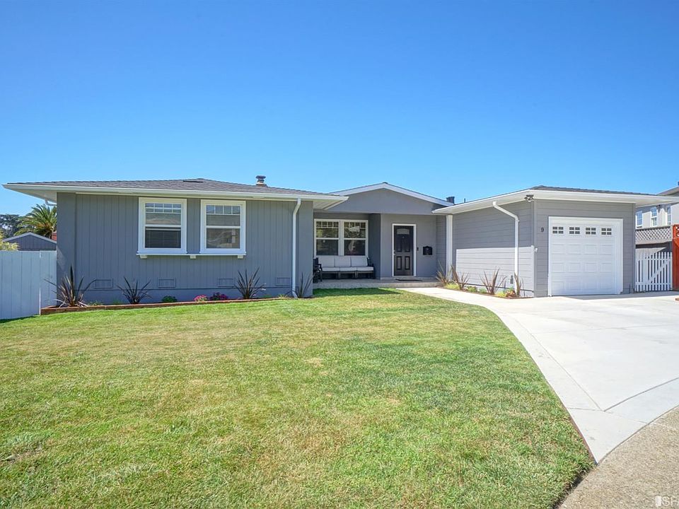 1st image of 9 Chico Ct