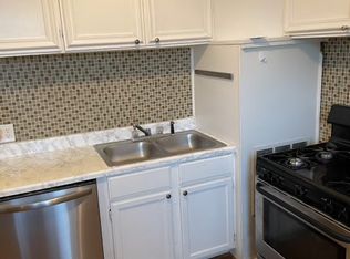 5751 N Ridge Ave #3, Chicago, IL 60660