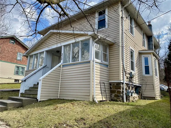 315-317 Hillview Pl, Ithaca, NY 14850