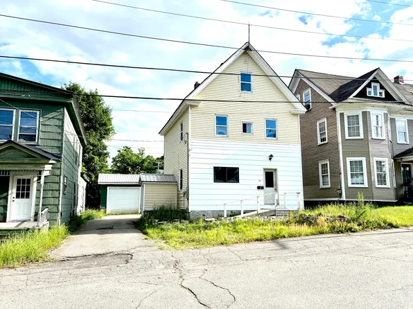 84 Pine Street, Millinocket, ME 04462