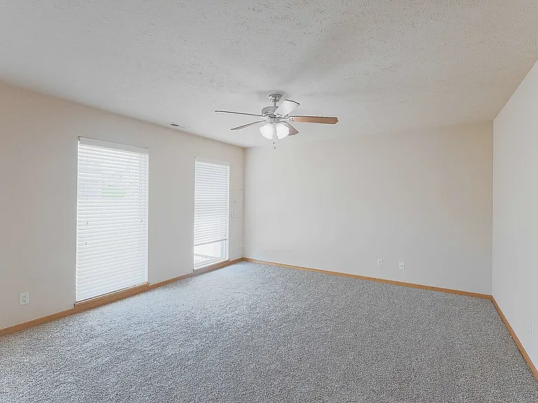 6141 Franciscan Dr — Photo 3