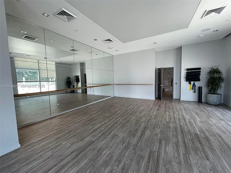1100 S Miami Ave #1907 — Photo 29
