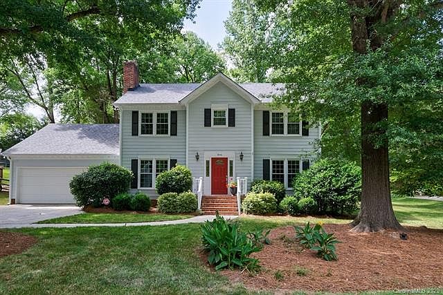 1st image of 2416 Fernbank Dr