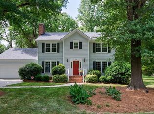 2416 Fernbank Dr, Charlotte, NC 28226