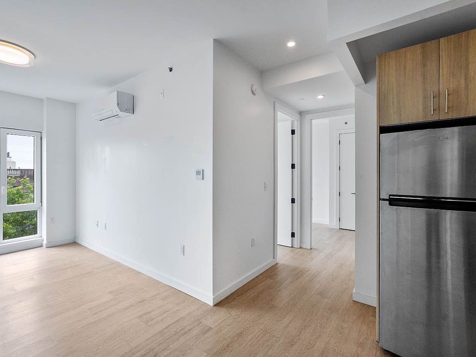 1st image of 333 Linden Blvd APT 6B