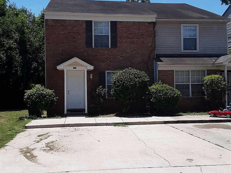 1st image of 2704 Tess Cir