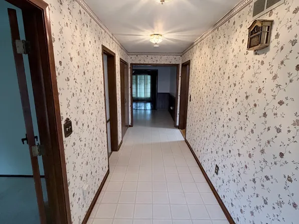 26722 Cecile St #1, Dearborn Heights, MI 48127