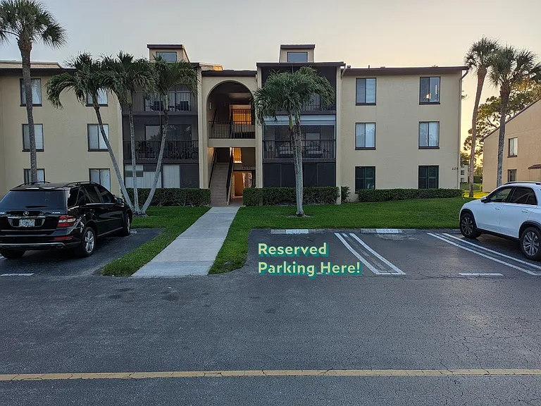 629 Sea Pine Way #E3 — Photo 17