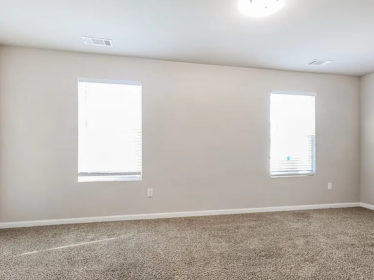 1871 Simmons Ln — Photo 12