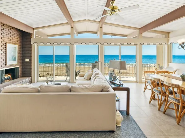 331 Beach Dr, Aptos, CA 95003