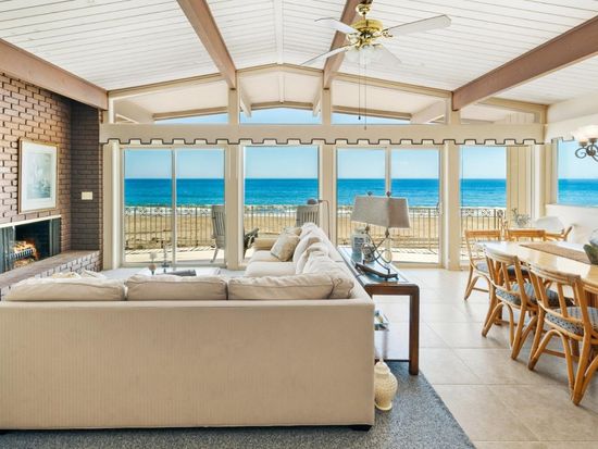 331 Beach Dr, Aptos, CA 95003