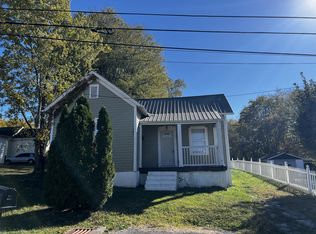 210 E 10th St, Columbia, TN 38401