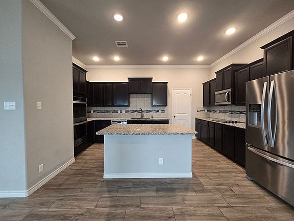 4th image of 2603 Settlers Oak Dr
