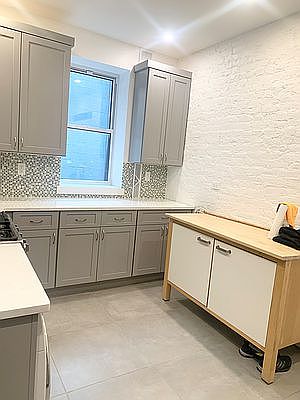 3rd image of 110 Forsyth St APT 16