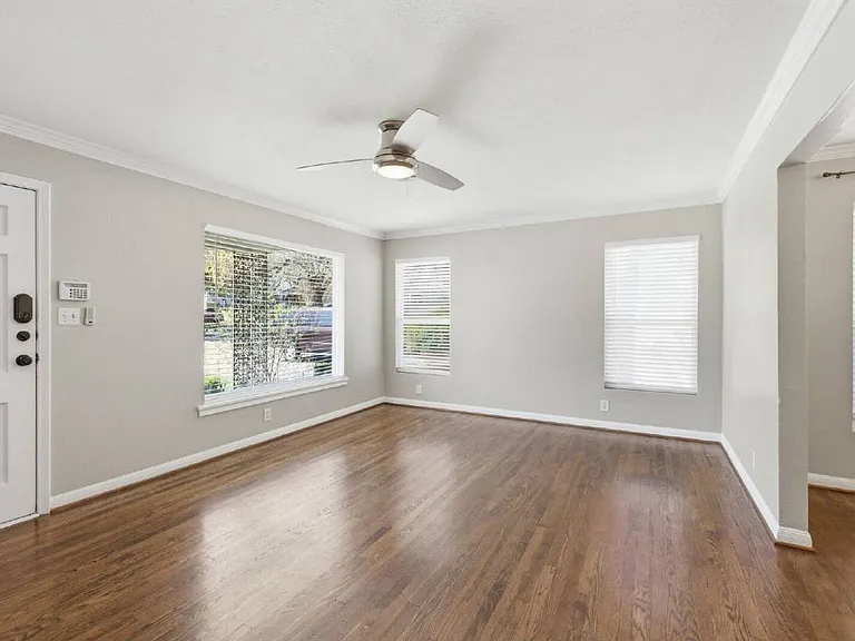 4108 Locke Ave — Photo 10