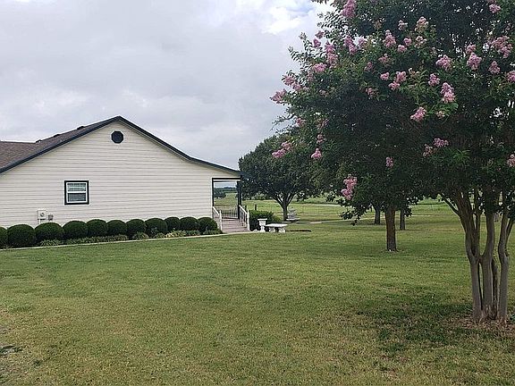 5th image of 864 County Road 4850