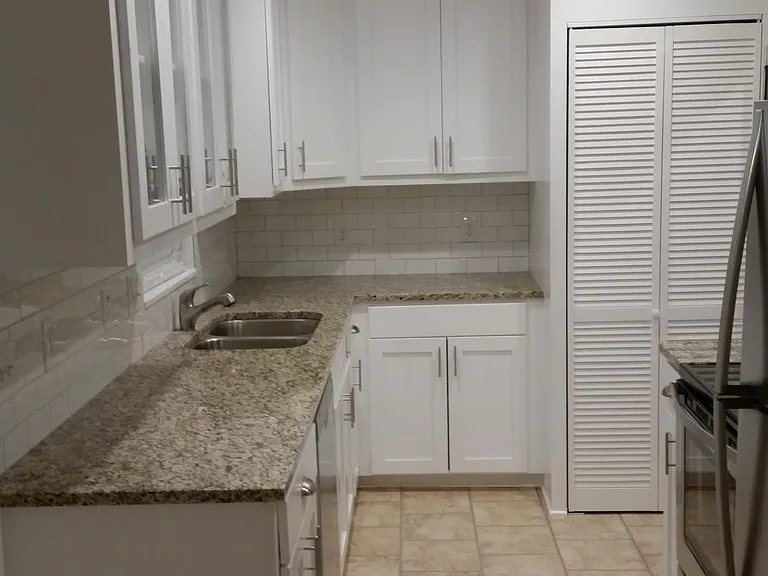 3804 Halls Ferry Rd — Photo 3