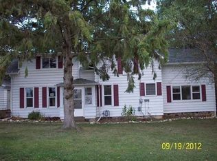 W2461 Roosevelt Rd, Oconomowoc, WI 53066