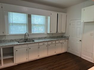 416 Bolt Ave, Greenwood, SC 29646