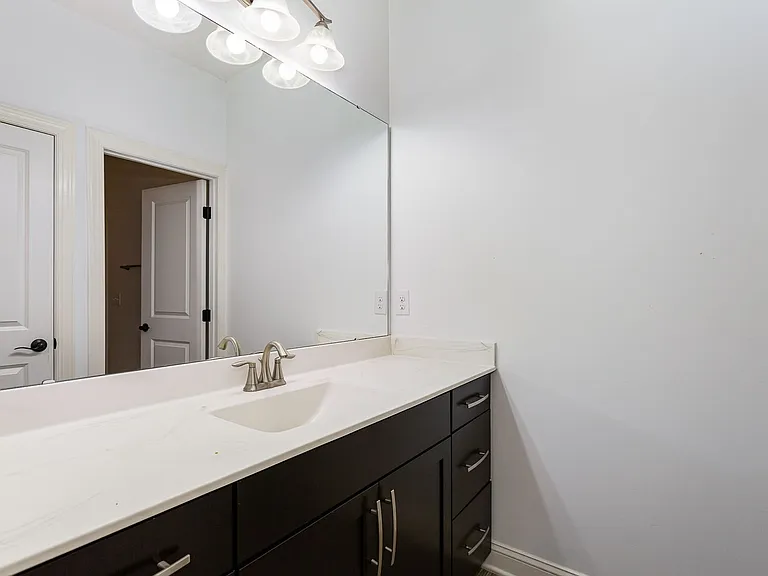 2405 Trenton Park Ln — Photo 44