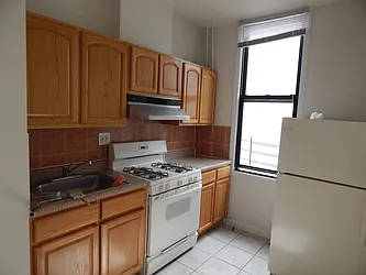 Rented by Capri Jet Realty Corp