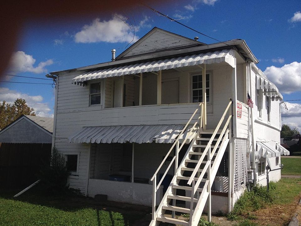 Front view of apartment