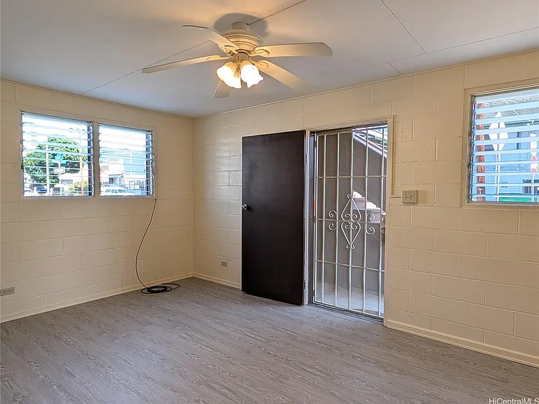 1267 Rycroft St #1 — Photo 1