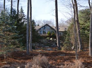 101 Cherry Cove Ter, Canadensis, PA 18325