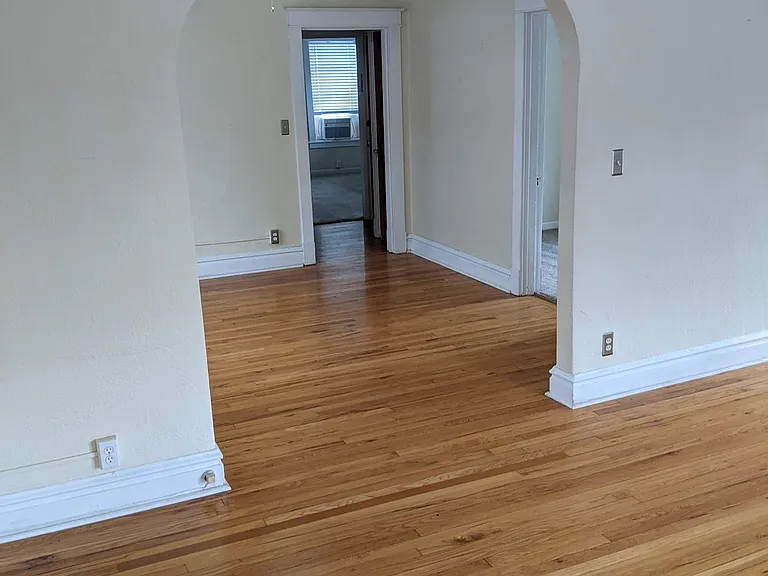 1142 Moorlands Dr #2 — Photo 4