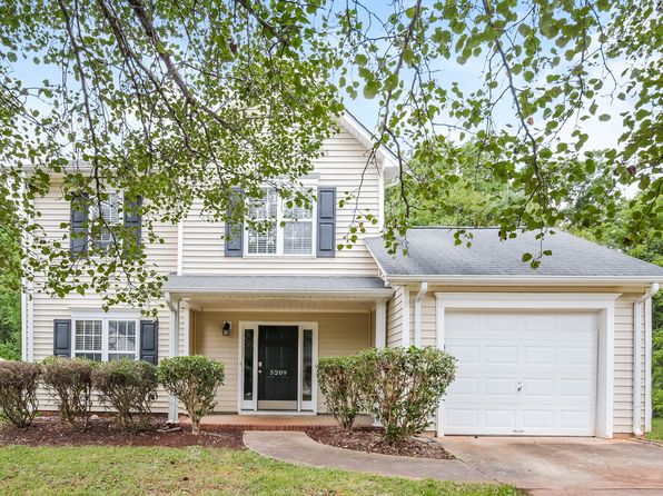 5209 Carriage Woods Dr