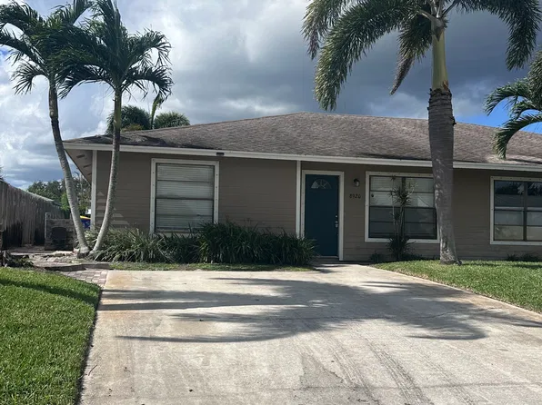 8920 SE Hobe Ridge Ave, Hobe Sound, FL 33455