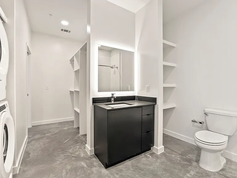 Richland Studio Bathroom Richland Studio Bathroom