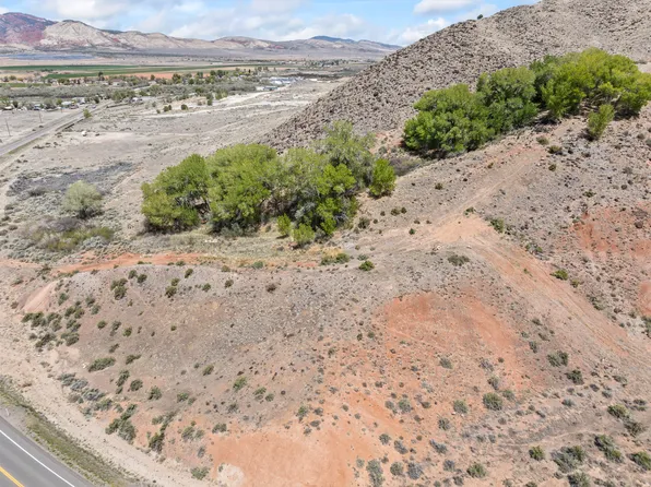700 S State St E, Sigurd, UT 84657