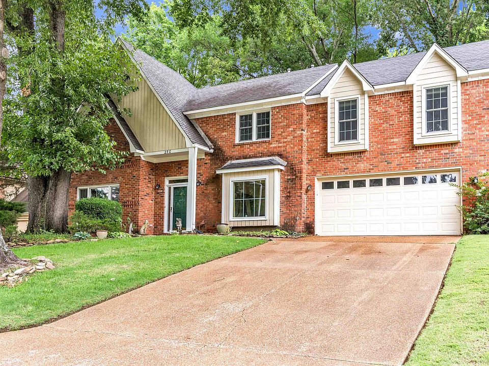 1st image of 250 Locust Grove Dr