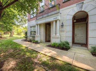 12400B Liberty Bridge Rd, Fairfax, VA 22033