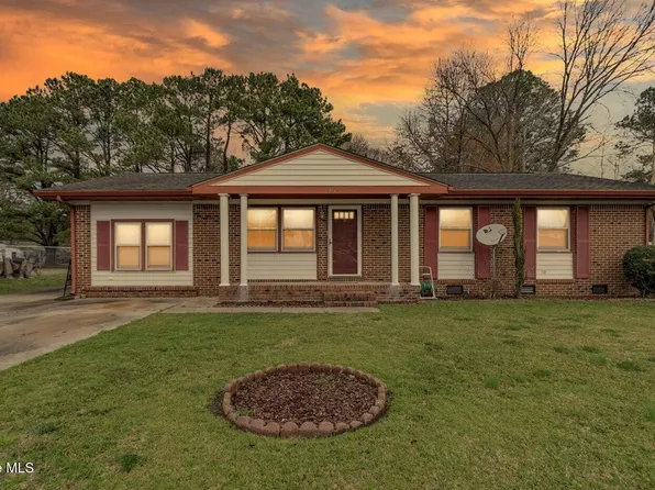 713 Oakdale Drive, Elizabeth City, NC 27909