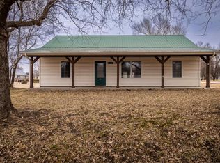 302 S Topeka Ave, Scranton, KS 66537