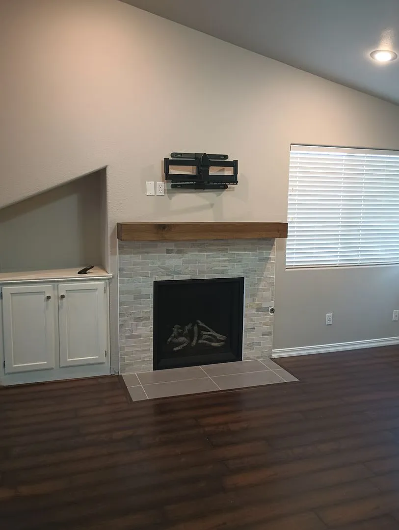 Beautiful Home in West Cedar City — Photo 3