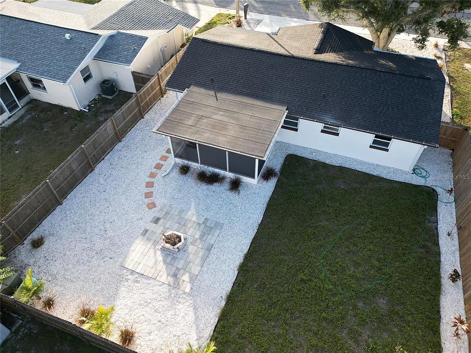 1st image of 1746 DARTMOUTH DRIVE
