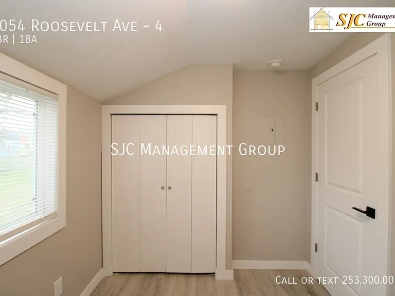 2054 Roosevelt Ave #4 — Photo 10