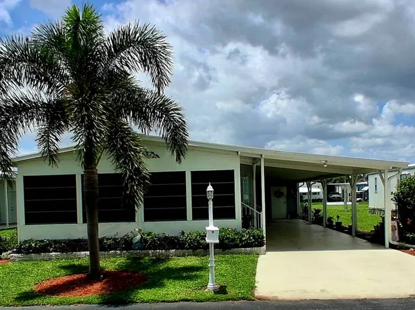 128 Driftwood Ln, Naples, FL 34112