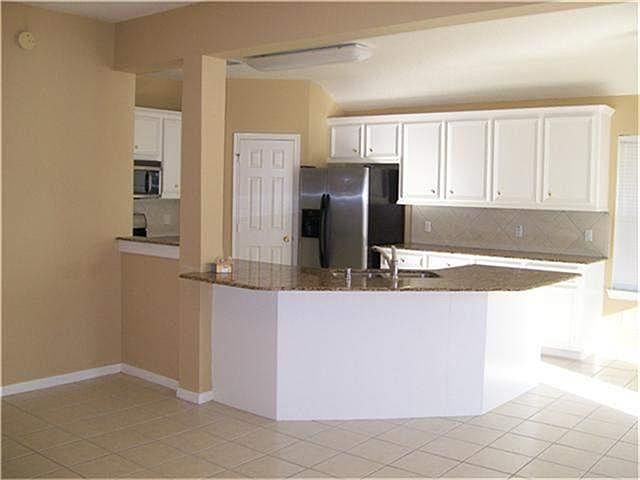 1st image of 1416 Leeward Cir